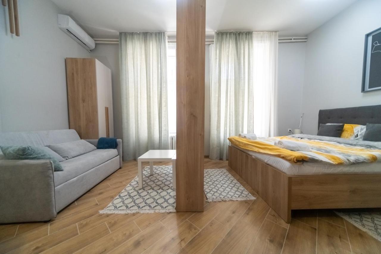Manoir Apartments City Center Novi Sad Exterior photo