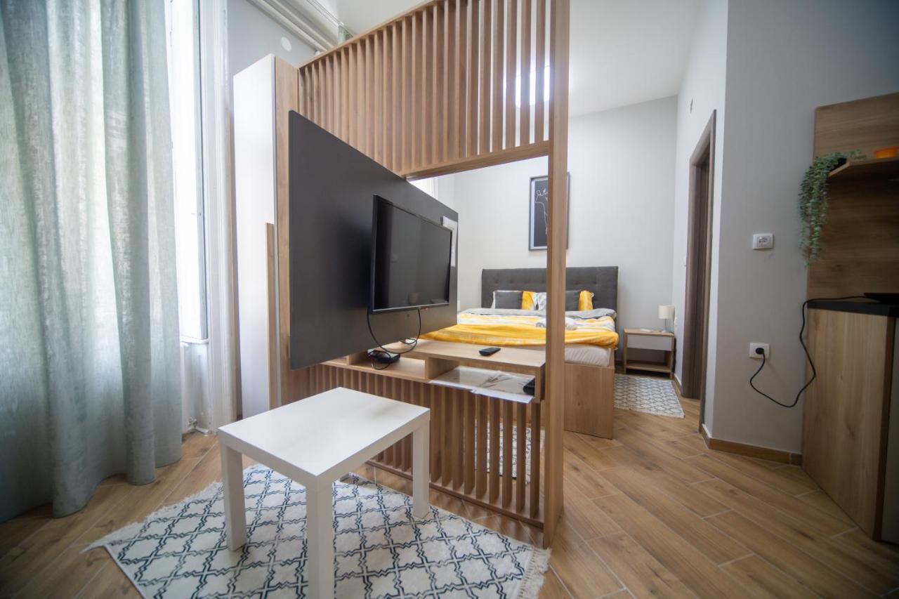 Manoir Apartments City Center Novi Sad Exterior photo